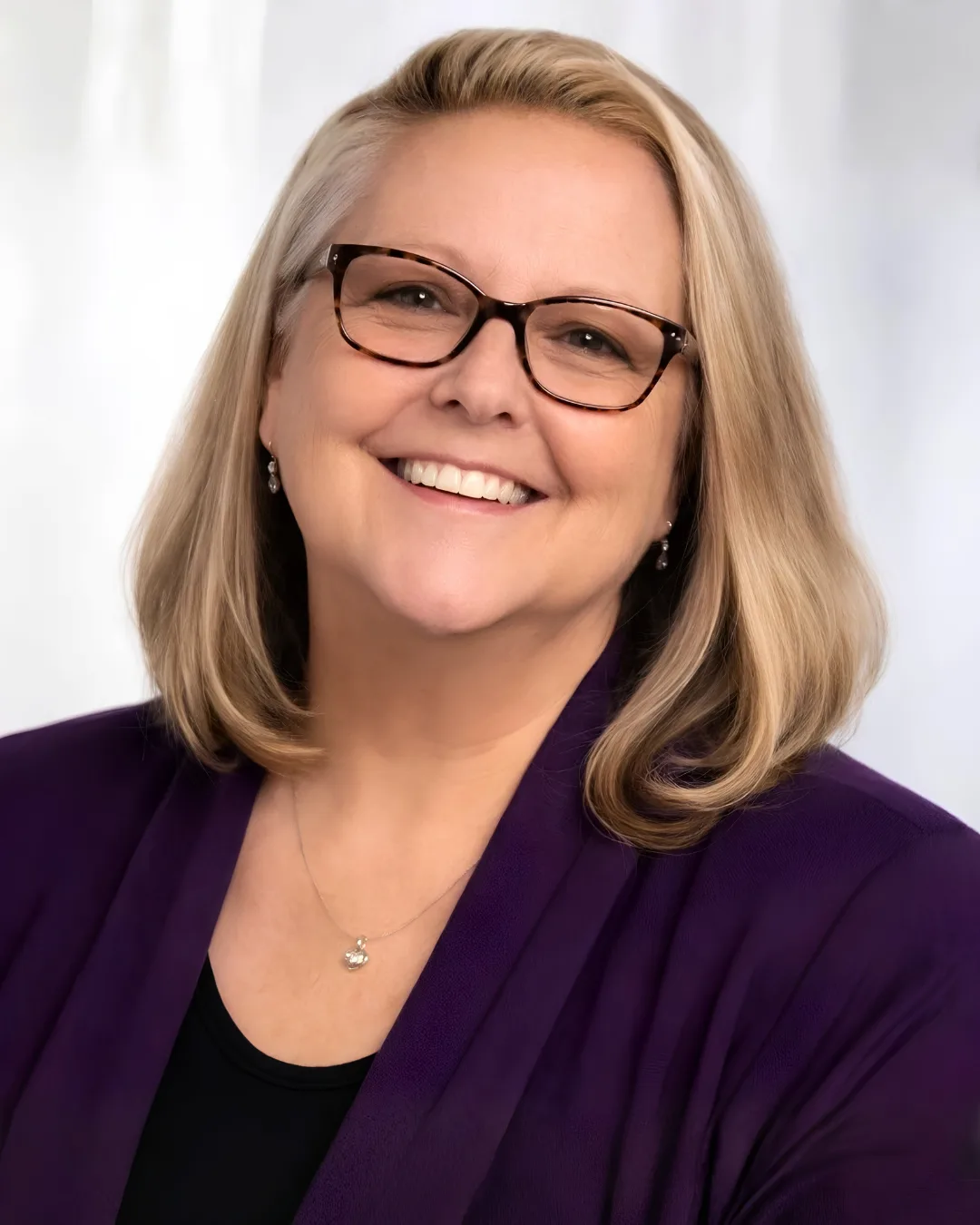 Portrait of Lisa DeGraw